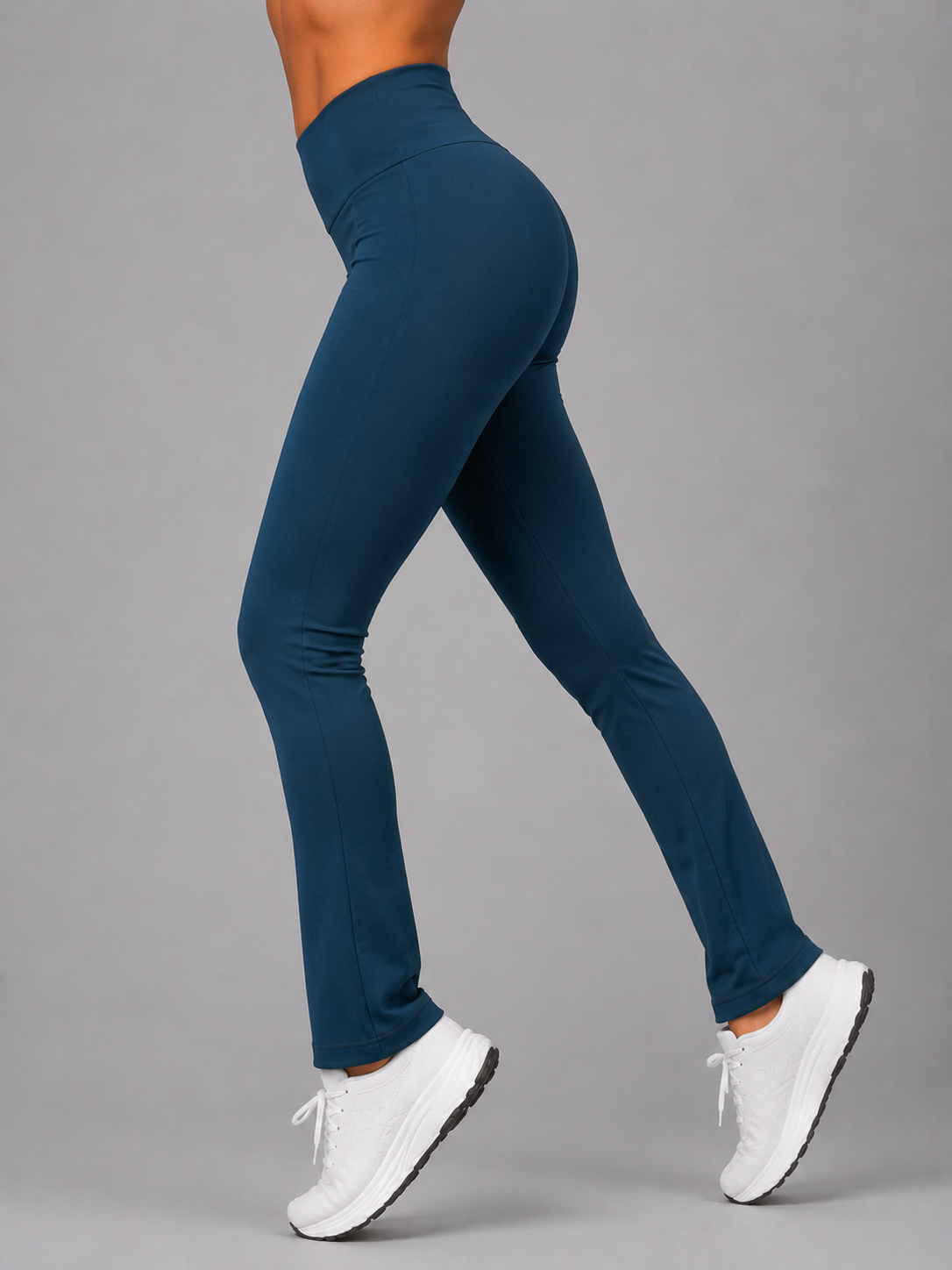 SHAPE FLARED PANTS